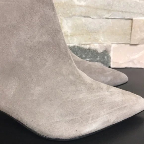 Bandolino Bari Pointy Toe Booties - Picture 3 of 7